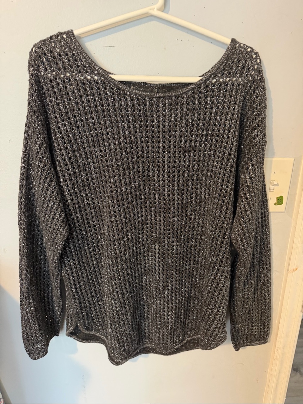 Open-Knit Gray Scoop Neck Sweater - Lightweight Pullover